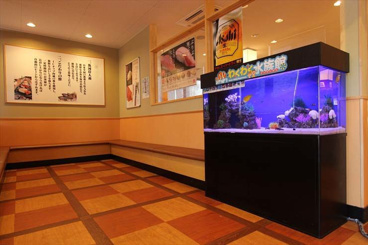 東京都板橋区 飲食店様 120cm海水魚水槽 設置事例のサムネイル画像